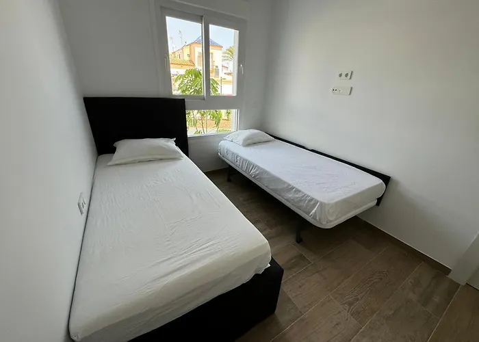 Lisa Apartment *